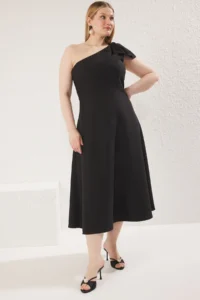 Trendyol Curve Black with bow Single Arm Midi Weaving Plus Size Dress - Image 3