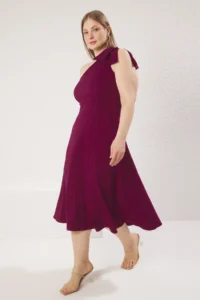 Trendyol Curve Plum Tek Omuzlu Kurdeleli Midi Weaving Plus Size Dress - Image 2