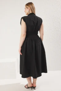 Trendyol Curve Black Sleeveless Zippered Weaving Plus Size Dress - Image 5