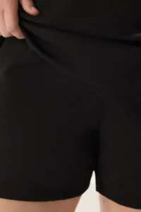 Trendyol Curve Black Square Neck Lining OF shorts Balloon Sleeve Weaving Plus Size Dress - Image 4
