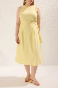 Trendyol Curve Light Yellow Belde Adjustable with accessories Midi Size Weaving Plus Size Dress - Image 3