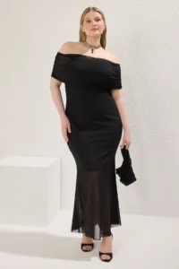Trendyol Curve Black Carmen Collar Tulle Knitting Plus Size Dress