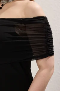 Trendyol Curve Black Carmen Collar Tulle Knitting Plus Size Dress - Image 3