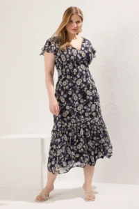 Trendyol Curve Navy Blue Floral Midi Siphon Weaving Plus Size Dress