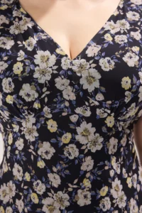 Trendyol Curve Navy Blue Floral Midi Siphon Weaving Plus Size Dress - Image 3