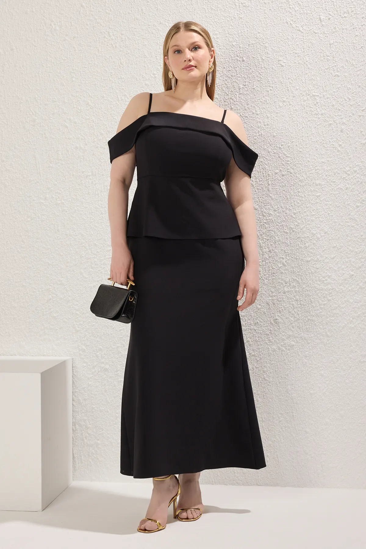 TBBSS25AH00147-BLACK_1