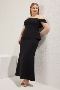 Trendyol Curve Black Square Neck Drop Sleeve Elegant/Evening Weaving Plus Size Dress - Image 4
