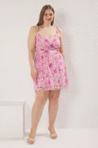 Trendyol Curve Pink Double breasted Yaka flower patterned Tulle skater Mini Knitting Plus Size Dress - Image 2