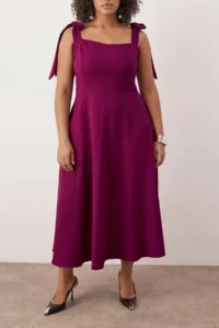 Trendyol Curve Plum A-Cut Strap Binding Detailed Weaving Evening Gown Gece Graduation Dress - Image 3