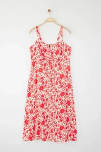 Trendyol Curve Pink Floral Midi Weaving Plus Size Dress - Image 5