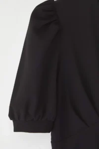 Trendyol Curve Black V-neck Balloon Kollu Pearl buttoned Midi Chic Weaving Plus Size Dress - Image 7