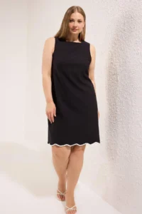 Trendyol Curve Black A-line Mini Weaving Plus Size Dress - Image 2