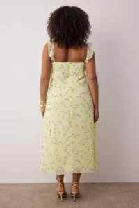 Trendyol Curve Yellow Siphon Weaving Plus Size Dress - Image 4
