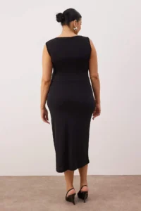 Trendyol Curve Black bodycon Midi Accessory Detailed Knitting Plus Size Dress - Image 6