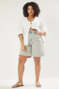 Trendyol Curve Light Blue Wide Leg Pattern 100% Cotton Non-Stretch Plus Size Shorts & Bermuda - Image 3