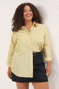 Trendyol Curve Yellow Striped double pocket Weaving Plus Size Shirt - Image 2