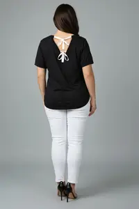 Trendyol Curve Black Regular Fit Tie Back Detailed Knitting Plus Size T-Shirt - Image 7