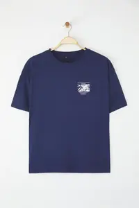 Trendyol Curve Navy Blue Oversized Fit 100% Cotton Front and Back Printed Knitting Plus Size T-Shirt - Image 5