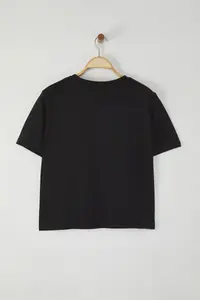 Trendyol Curve Black Crew Neck Embroidered Crop Knitting Plus Size T-Shirt - Image 7