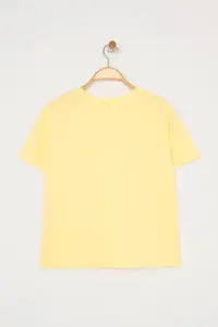 Trendyol Curve Yellow Crew Neck Embroidered Crop Knitting Plus Size T-Shirt - Image 7