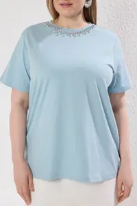 Trendyol Curve Mavi Stoned Collar Relaxed Fit 100% Cotton Knitting Plus Size T-Shirt - Image 3