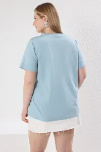 Trendyol Curve Mavi Stoned Collar Relaxed Fit 100% Cotton Knitting Plus Size T-Shirt - Image 5