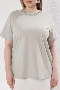Trendyol Curve Relaxed Fit 100% Cotton Knitting Plus Size T-Shirt with Stone Collar - Image 3