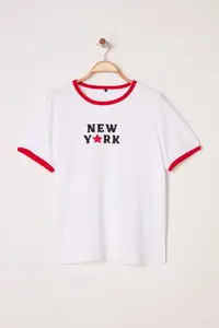 Trendyol Curve White Crew Neck Basic Fit New York Printed 100% Cotton Plus Size Knitting Tshirt - Image 6