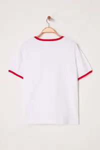 Trendyol Curve White Crew Neck Basic Fit New York Printed 100% Cotton Plus Size Knitting Tshirt - Image 8