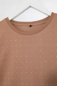 Trendyol Curve Brown Stone Knitting Plus Size Tshirt - Image 5