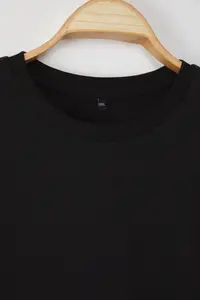 Trendyol Curve Black Regular Fit Crop Plus Size T-Shirt - Image 8