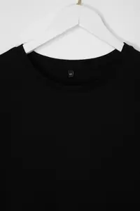 Trendyol Curve Black 3 Sets Paket Plus Size T-Shirt - Image 7