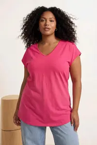 Trendyol Curve Pink V-neck LONG Size Plus Size T-Shirt - Image 2