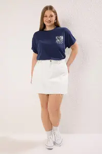 Trendyol Curve Navy Blue Back Printed Plus Size T-Shirt