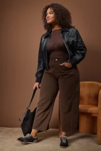 Trendyol Curve Brown High Waist Bagyy Fit 100% Cotton Non-Stretch plus size jeans - Image 2