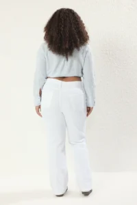 Trendyol Curve White High Waist comfort/Middle Flexible Straight Fit plus size jeans - Image 4
