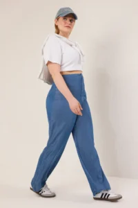 Trendyol Curve Dark Blue High Waist Wide Leg Summer Tencel Plus Size Wide Leg jeans - Image 2