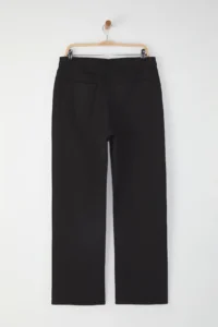 Trendyol Curve Solmayan Black High Waist Plus Size Straight Fit jeans - Image 8