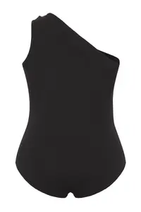 Trendyol Curve Black Accessory Detailed Knitting Plus Size snaps Bodysuit - Image 7