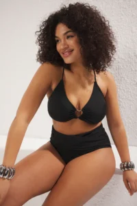 Trendyol Curve Black Heart Accessory Detailed Sleeveless Plus Size Bikini Top - Image 2