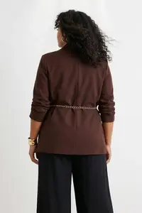 Trendyol Curve Brown Gold Arched Lined Plus Size Jacket / Blazer - Image 3