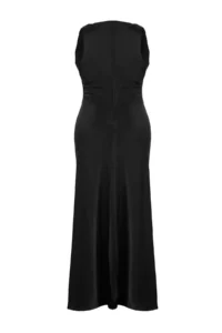Trendyol Curve Black Satin Weaving Plus Size Dress - Image 6