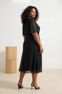 Trendyol Curve Black Siphon Weaving Plus Size Dress - Image 2