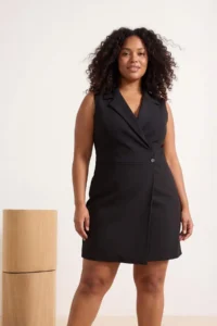 Trendyol Curve Black Jacket Yaka buttoned Mini Weaving Plus Size Dress - Image 3