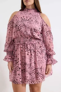 Trendyol Curve Pink Siphon animals Patterned Mini Weaving Plus Size Dress - Image 3