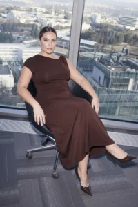 Trendyol Curve Limited Edition Brown Asymmetric Yaka Accessory Detailed Knitting Plus Size Dress