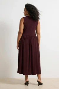 Trendyol Curve Brown Crew Neck Gather Detailed Maxi Size Knitting Plus Size Dress - Image 3