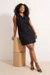 Trendyol Curve Black Front with bow Flexible Mini Weaving Plus Size Dress - Image 3