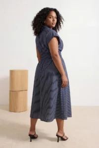 Trendyol Curve Navy Blue Striped Gipelli Midi Weaving Plus Size Shirt Dress - Image 3