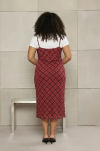 Trendyol Curve Teen Rejection Binding Detailed Checkered Tulle Maxi Flexible Knitting Plus Size Dress - Image 3